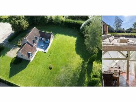 villa à vendre avec terrasse et jardin   bierges (vwd14929)