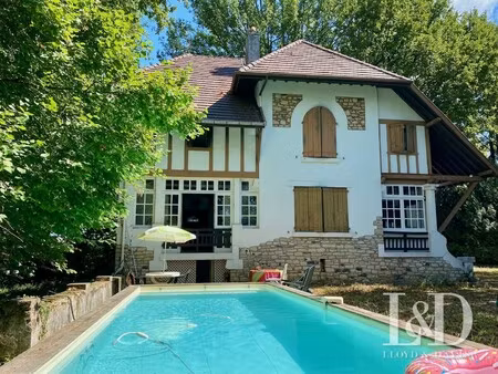 maison de luxe à vendre à urt