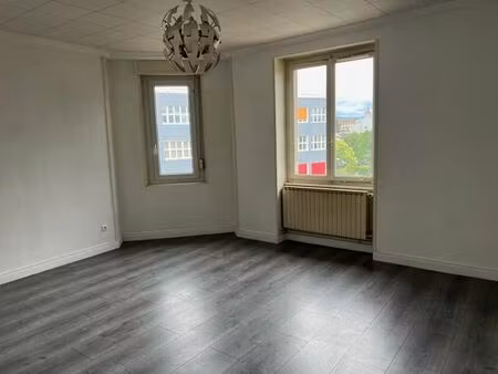 3 pieces 80m² rue grillenbreit proche iut a colmar