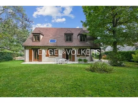 maison de luxe à vendre dans le quartier buzenval