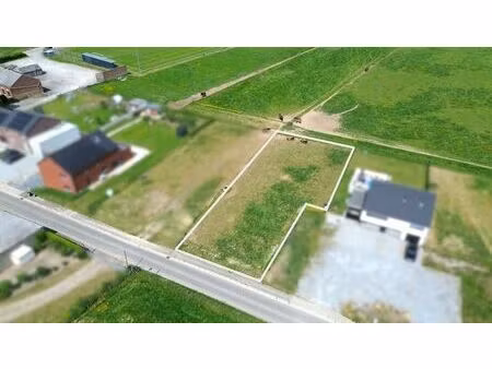 belle parcelle de terrain à bâtir en zone rurale pour constr