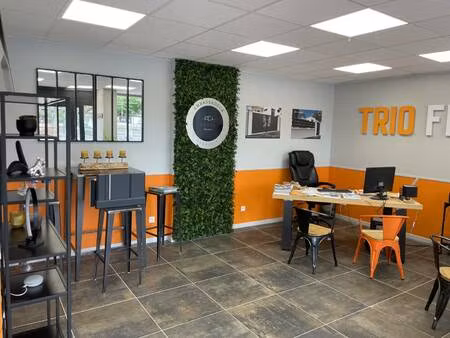 local commercial à louer