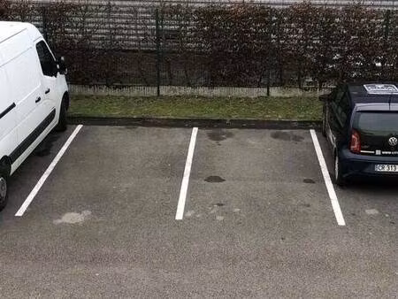 garage/stationnement à louer