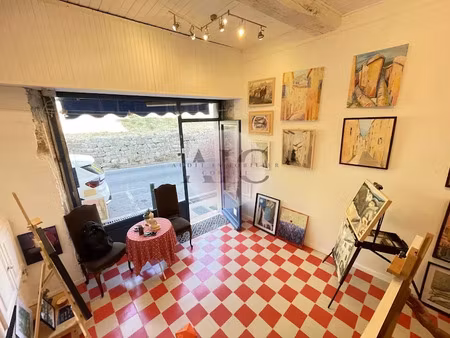 vente locaux professionnels 1 pièce 31 m² à seillans (83440)  53 000 €