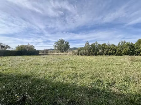 vente terrain 1052 m² à puyvert (84160)  220 000 €