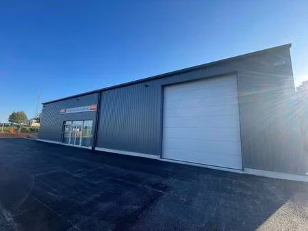 local d'activités à vendre