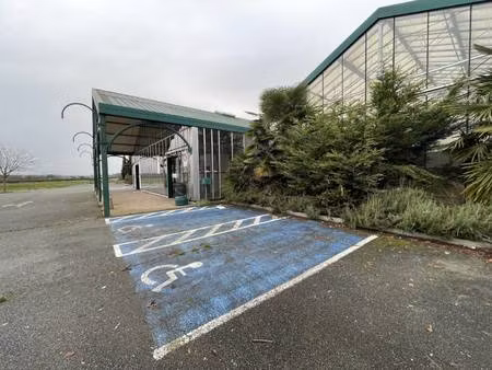 local commercial à vendre