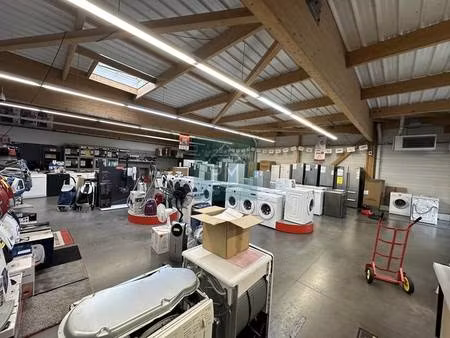 local commercial à vendre