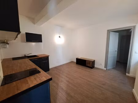 - quartier du chateau - t2 non meuble de 26m²-