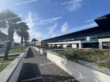 à louer a vendre - bureaux - lorient - 113 m²