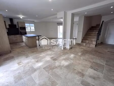 maison de 150 m2 4 chambres