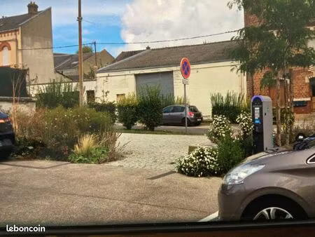 grande surface commercial centre montdidier