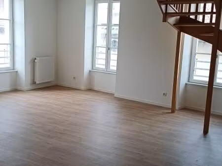 appartement 3 pièces 80 m²