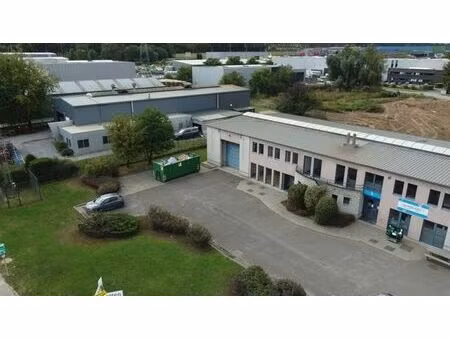 entrepôt + bureau 410m² à hermalle-sous-huy