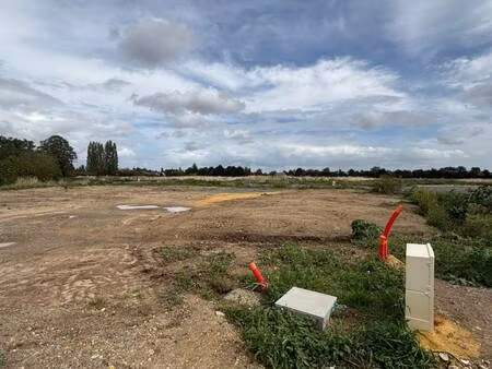 terrain constructible viabilisé à vendre