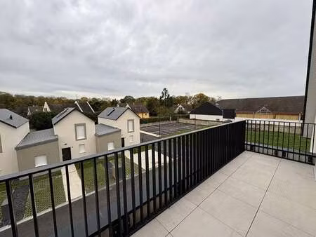 location appartement 3 pièces à cormelles-le-royal (14123) : à louer 3 pièces / 64m² corme