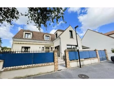 maison rungis 156 m² t-6 à vendre  650 000 €