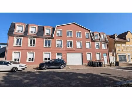 -- quartier gare : 3 pièces avec balcon --