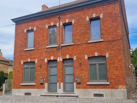 belle maison fraichement rénové