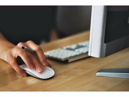 vannes - bureaux de 100 m² loués en bail commercial