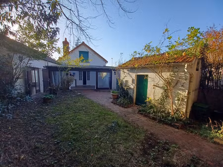 maison ancienne indépendante  123m2 hab  t7 avec terrain d'e