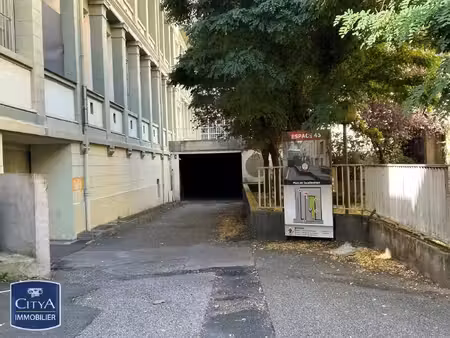 parking à louer - saint-étienne (42) - 50€