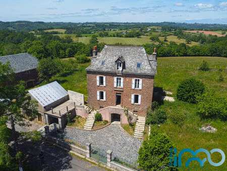 maison de maître avec terrain attenant