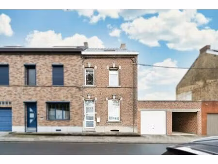 maison 4 chambres  jardin et garage avec bail à vie