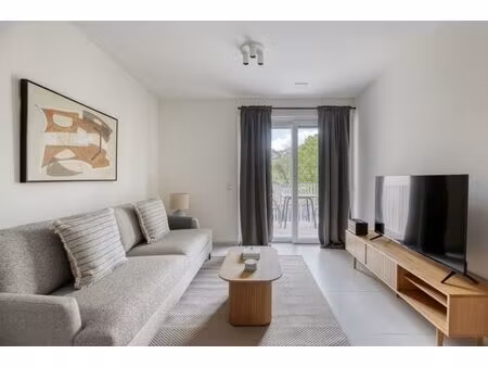 à louer appartement 34 m² – 1 690 € |luxembourg-cessange