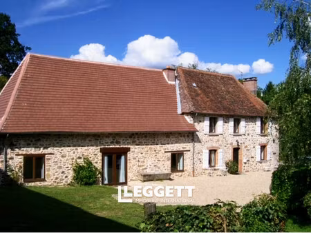 maison 6 pièce(s)  saint-priest-ligoure