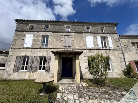 vente maison 10 pièces 245 m² à verdille (16140)  162 000 €