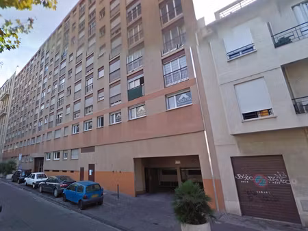 place de stationnement - saint charles