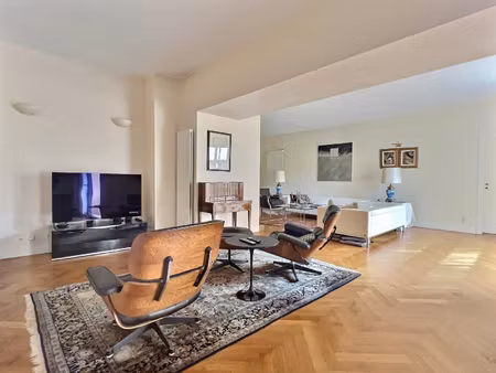 maison de maître - 212.68m2 - 4 ares 33 - 4 chambres - saint