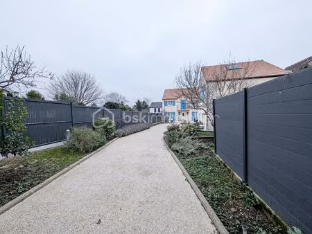 demeure de 268 49 m² à ballainvilliers