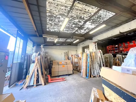 a louer - local d'activité et terrain