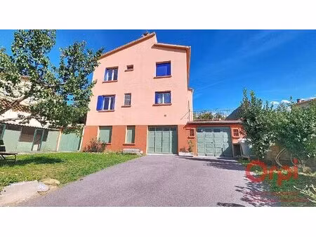 grande maison avec garages et jardin
