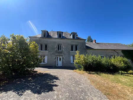 magnifique ensemble immobilier à rénover