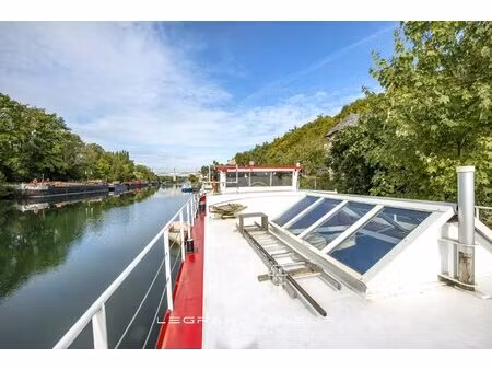 moret sur loing - peniche habitable navigante