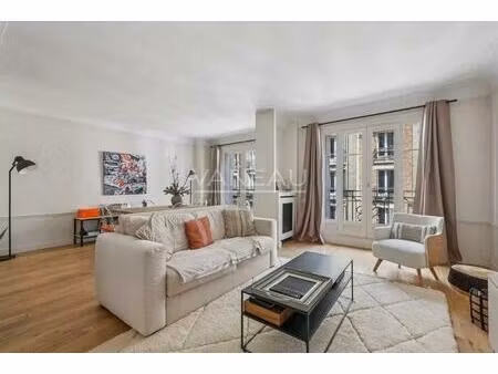 paris xve - emile duclaux - appartement en excellent état