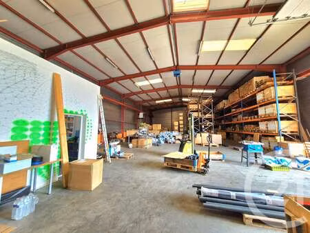 vente bureaux et commerces à gouffern en auge (61310) : à vendre / 1067m² gouffern en auge