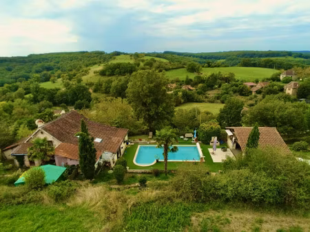vente maison 7 pièces 152 m² faycelles (46100)