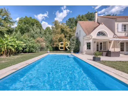 vente maison 8 pièces 195 m² à sucy-en-brie (94370)  840 000 €