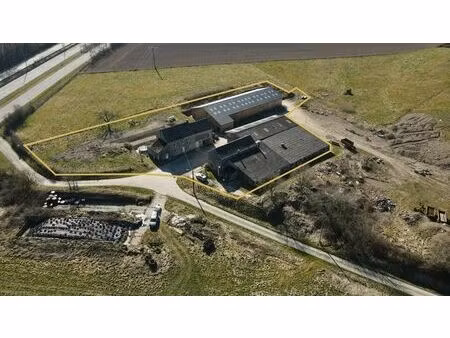 propriété agricole avec corps de logis entièrement rénovée