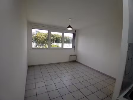 location appartement 1 pièce 18 m² à perpignan (66100)