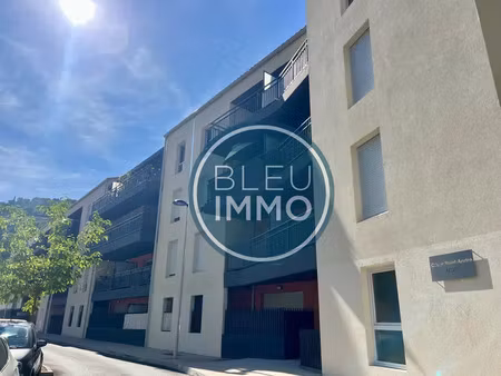 local commercial a vendre