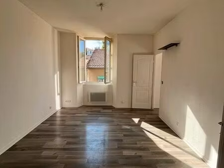 appartement 2 pièces 32 m²