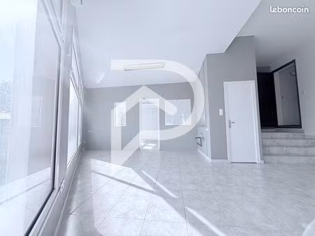 local bureaux 58 m²