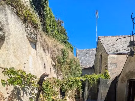 charmante maison atypique avec grange