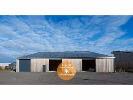 local d'activités à louer