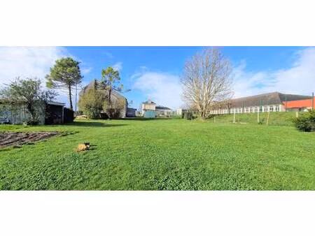 terrain constructible viabilisé à vendre
